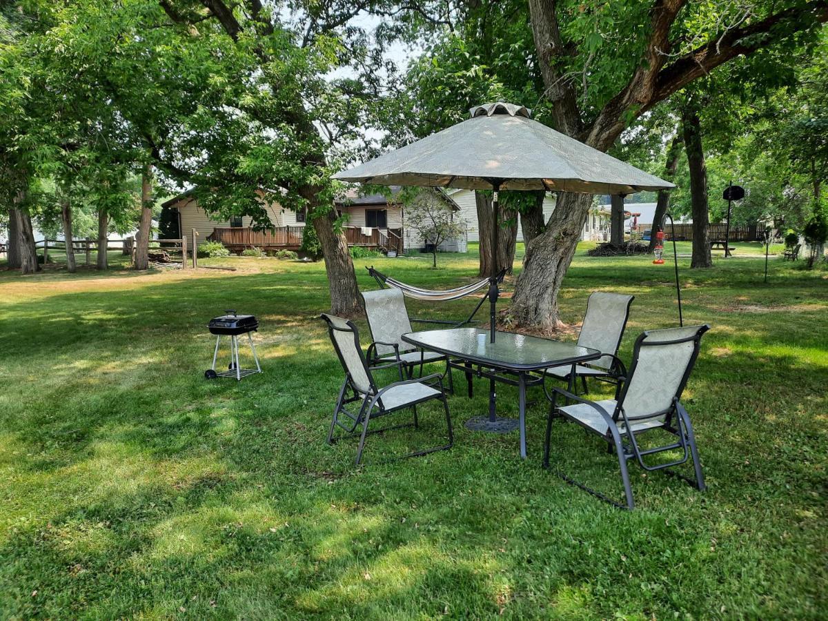 Motel Reedsburg Extérieur photo